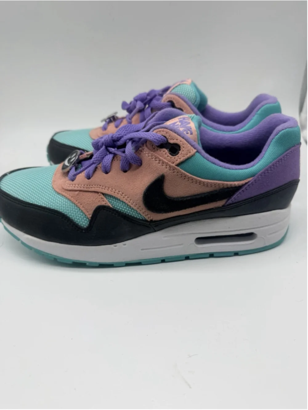 Nike Air Max 1 GS Have A Nike Day Youth Sz 7Y AT8131-001 Multicolor Sneakers